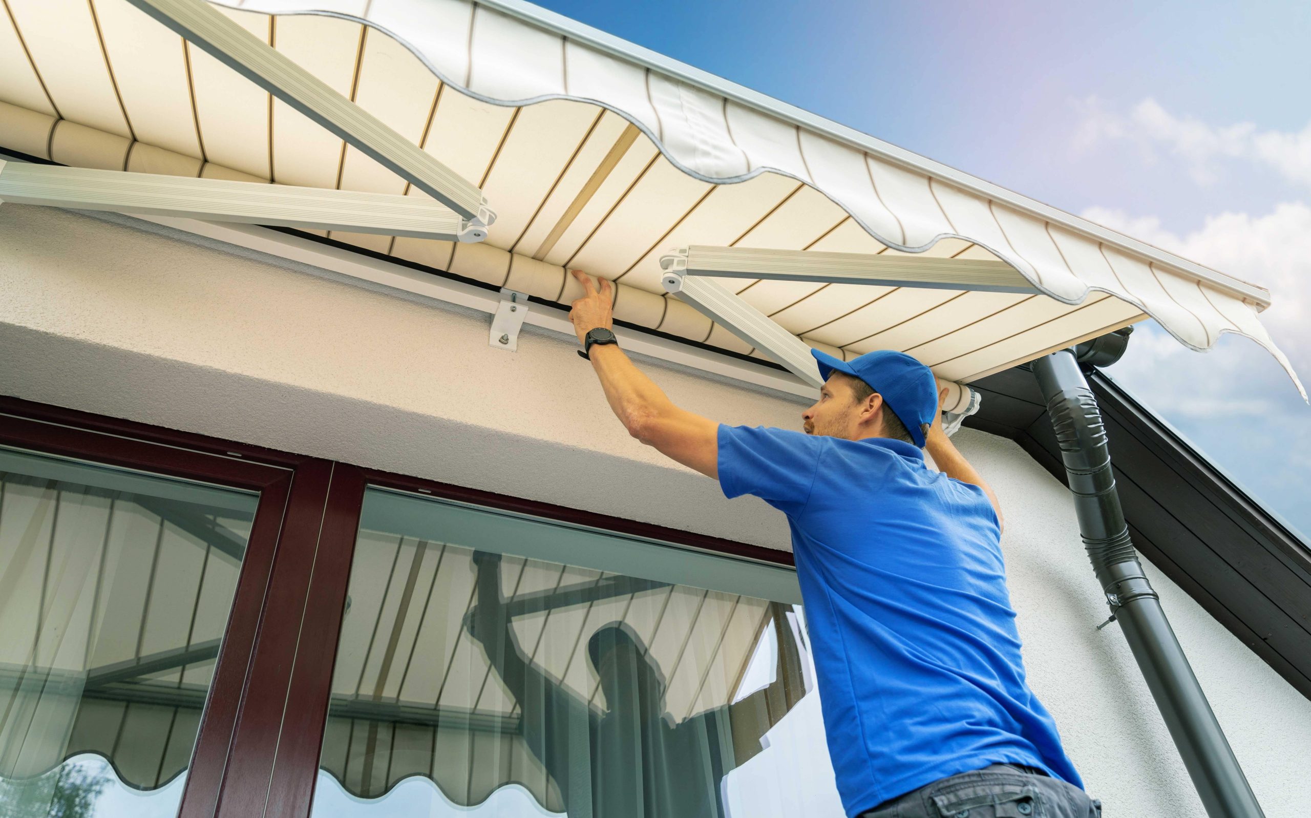 Indianapolis local awning installers